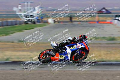 media/Aug-13-2023-CRA (Sun) [[1cfc37a6fb]]/Race 3 600 Superbike/Race/